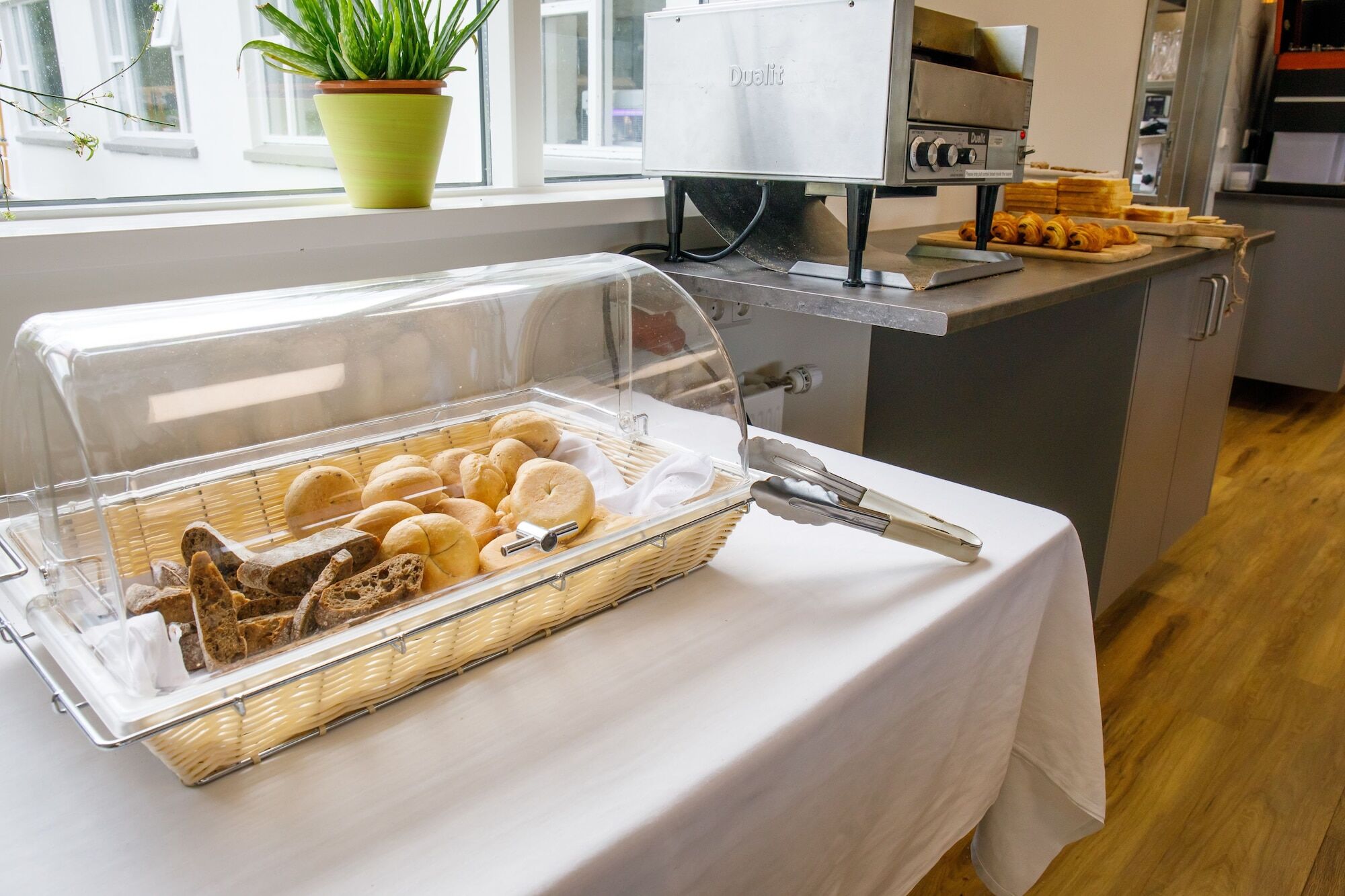 Hotel Laugar Laugar  Eksteriør bilde